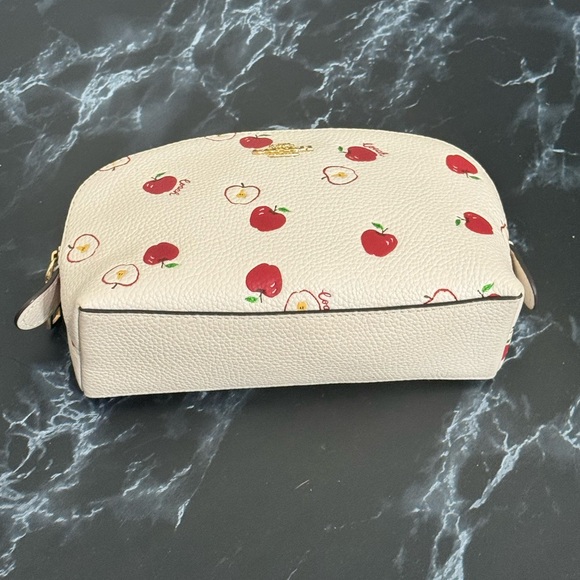 Coach White Red Cosmetic Leather Bag Clutch Case with Red Apple Print AUTHENTIC - Picture 3 of 12